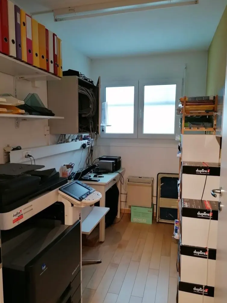 Chambre dans une villa avant transformation en salle de bain