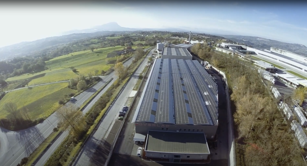 usine overlap porte de garage automatique brevetée